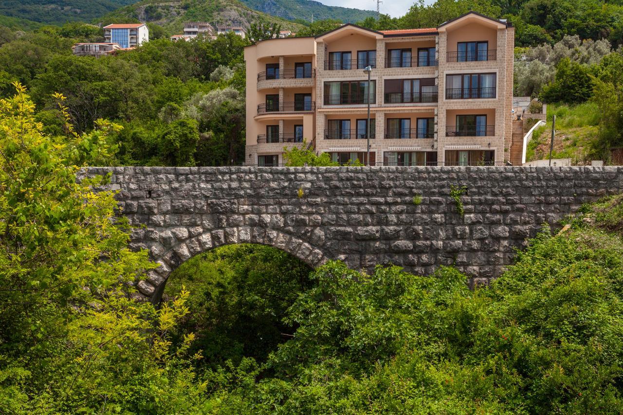 Rosmarino Apartment Sveti Stefan Exterior photo