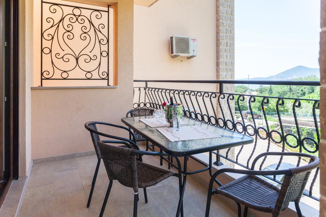 Rosmarino Apartment Sveti Stefan Exterior photo